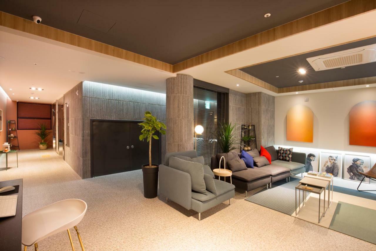 Brown Dot Hotel Jinju Extérieur photo